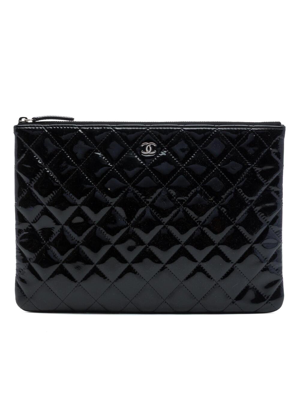 Chanel O Case Clutch Quilted Patent #376265C10B